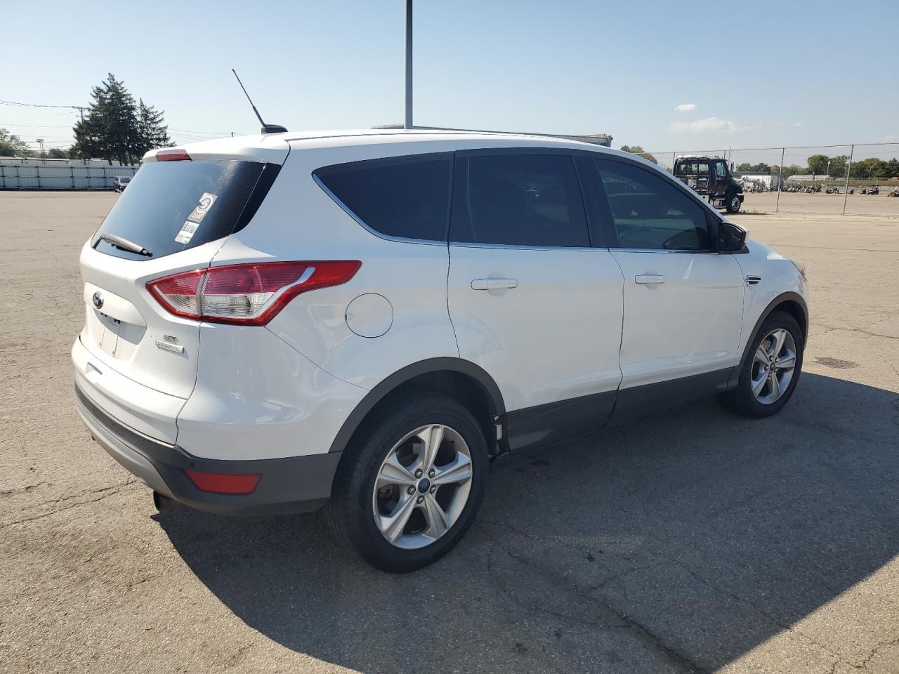 2013 Ford Escape Se - Фото 3