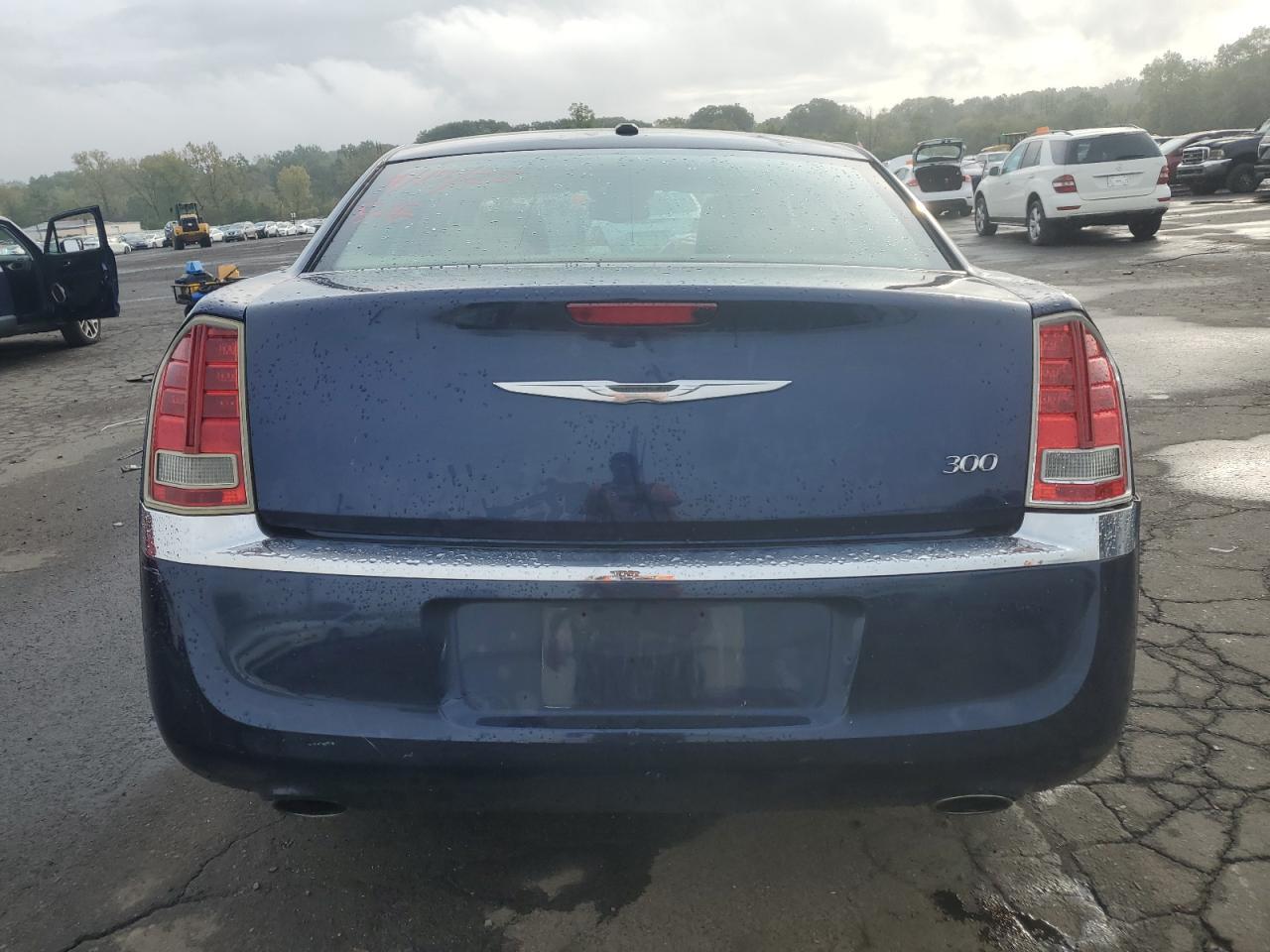 2013 Chrysler 300 - Фото 6