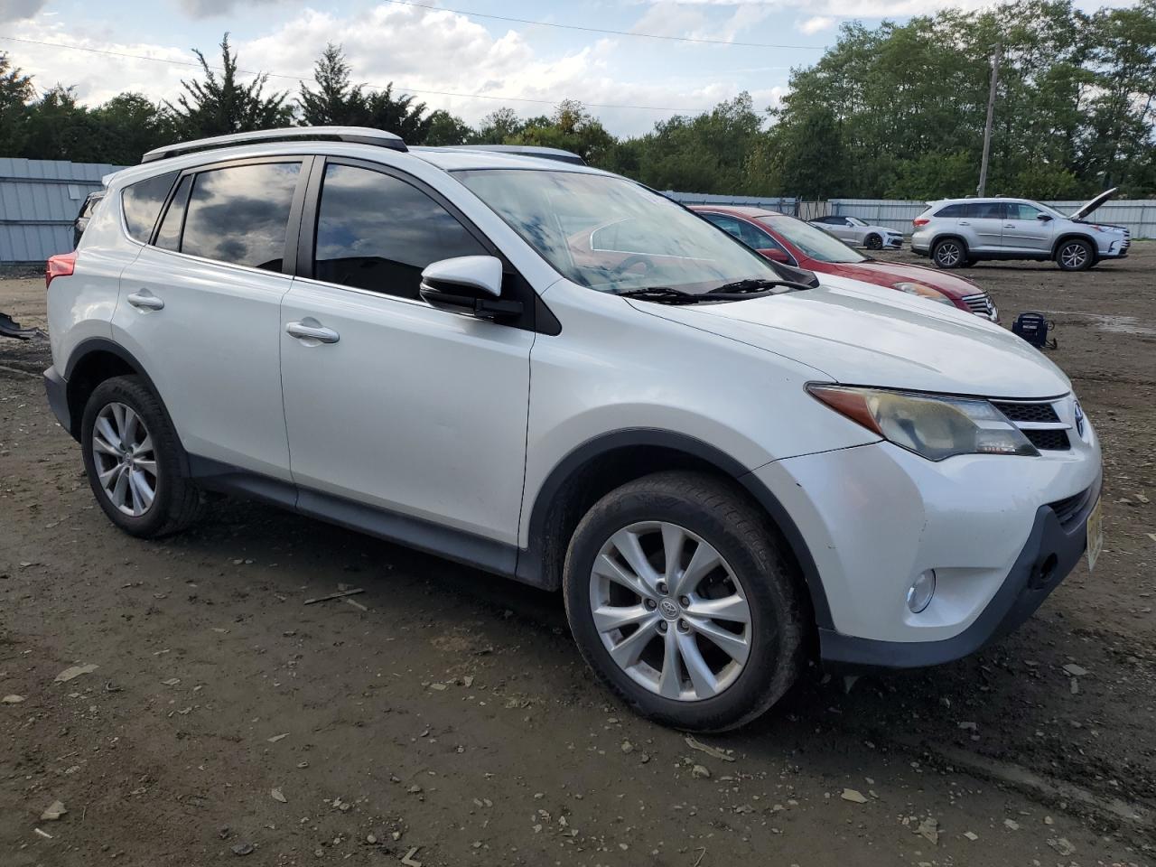 2014 Toyota Rav4 Limited - Image 4
