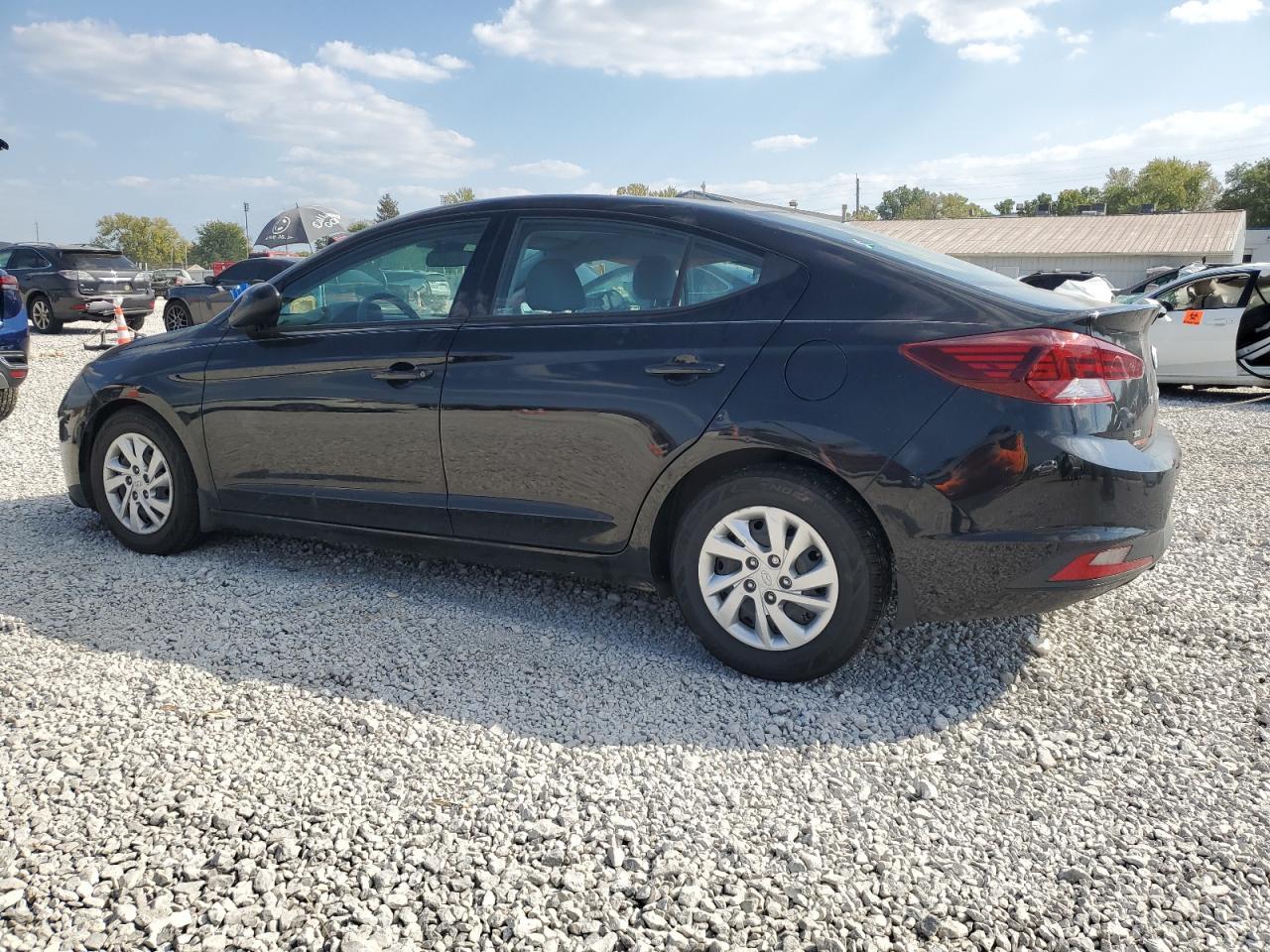 2020 Hyundai Elantra Se - Фото 2