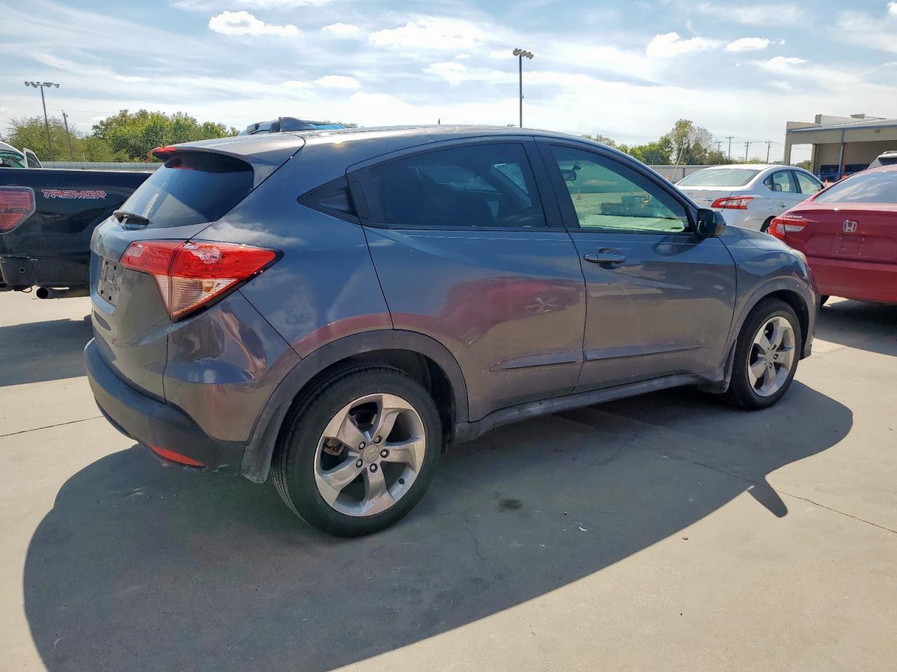 2018 Honda Hr-V Lx - Image 3