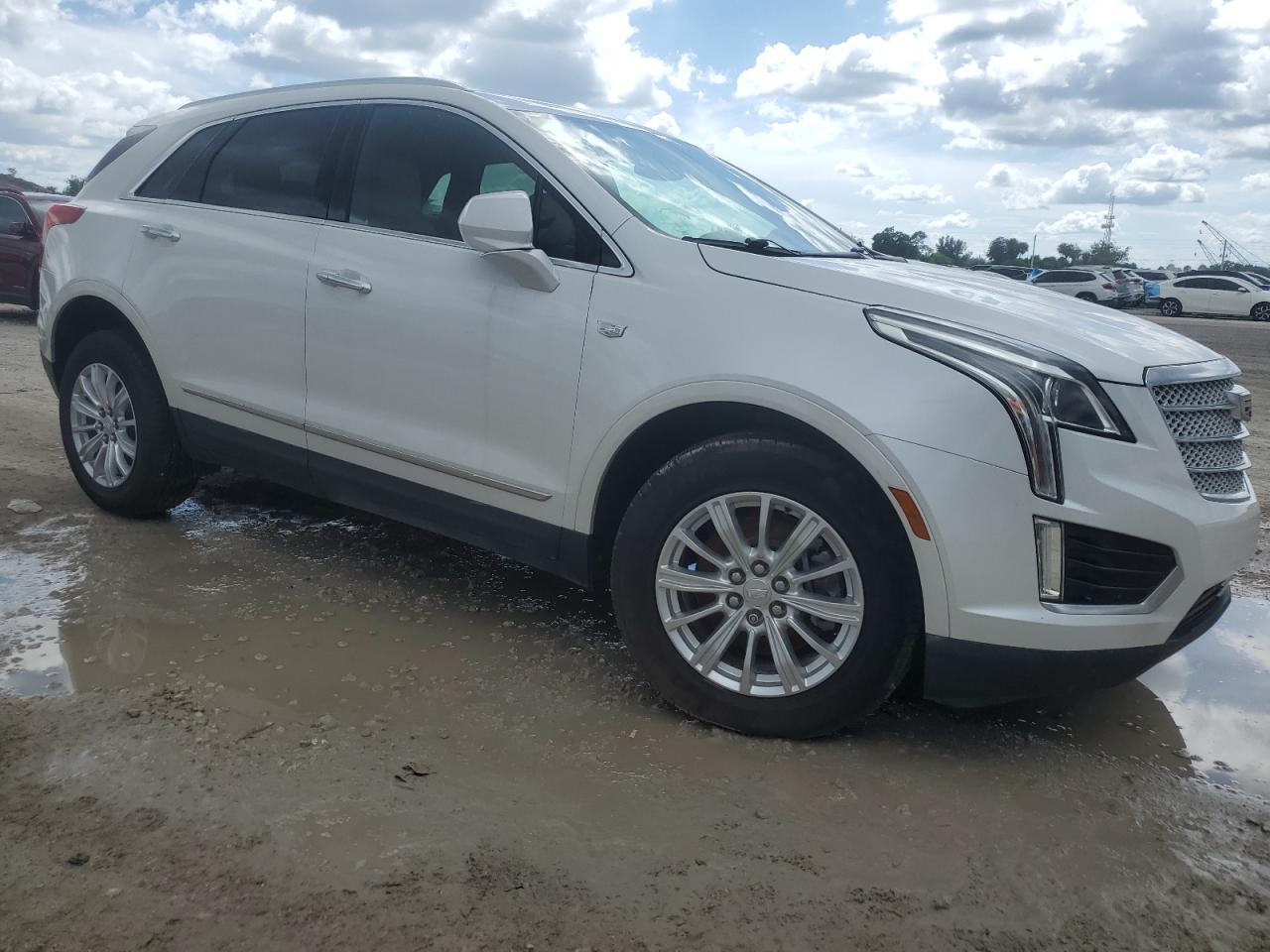 2018 Cadillac Xt5 - Image 4