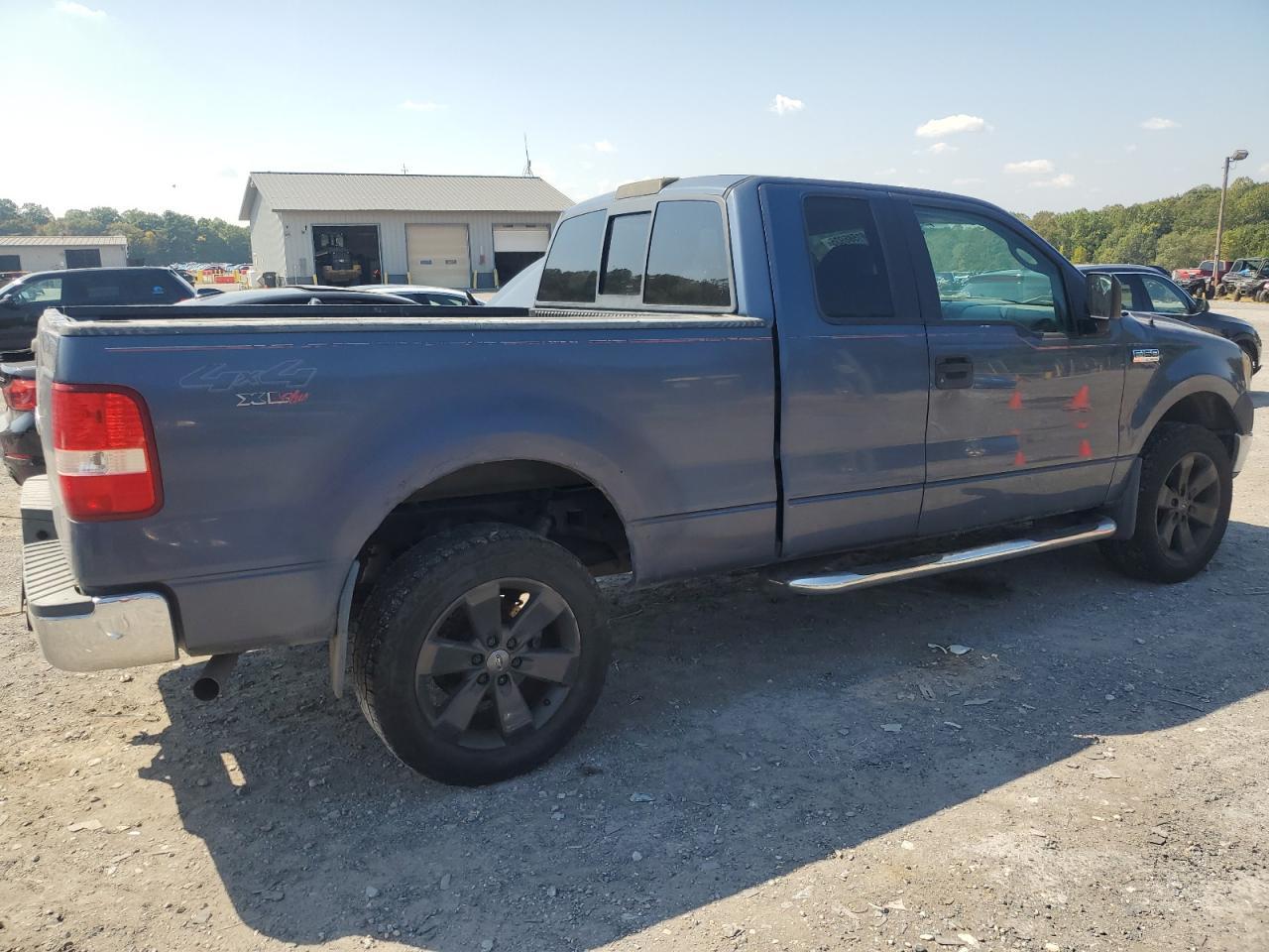 2005 Ford F150 - Фото 3