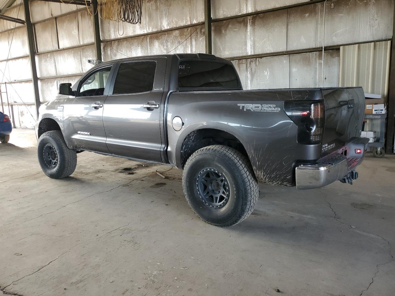 2011 Toyota Tundra Crewmax Limited - Фото 2