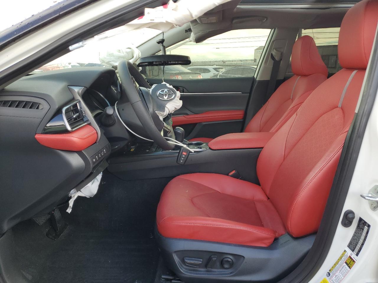 2024 Toyota Camry - Фото 7