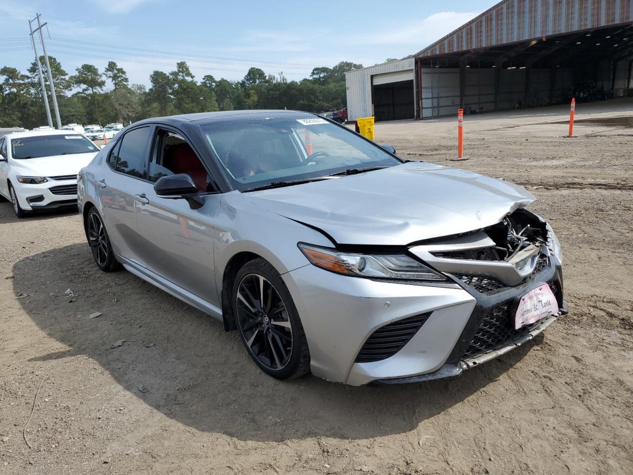 2019 Toyota Camry Xse - Фото 4