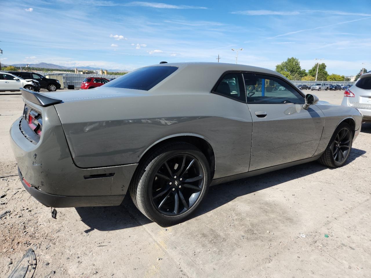 2018 Dodge Challenger Sxt - Image 3