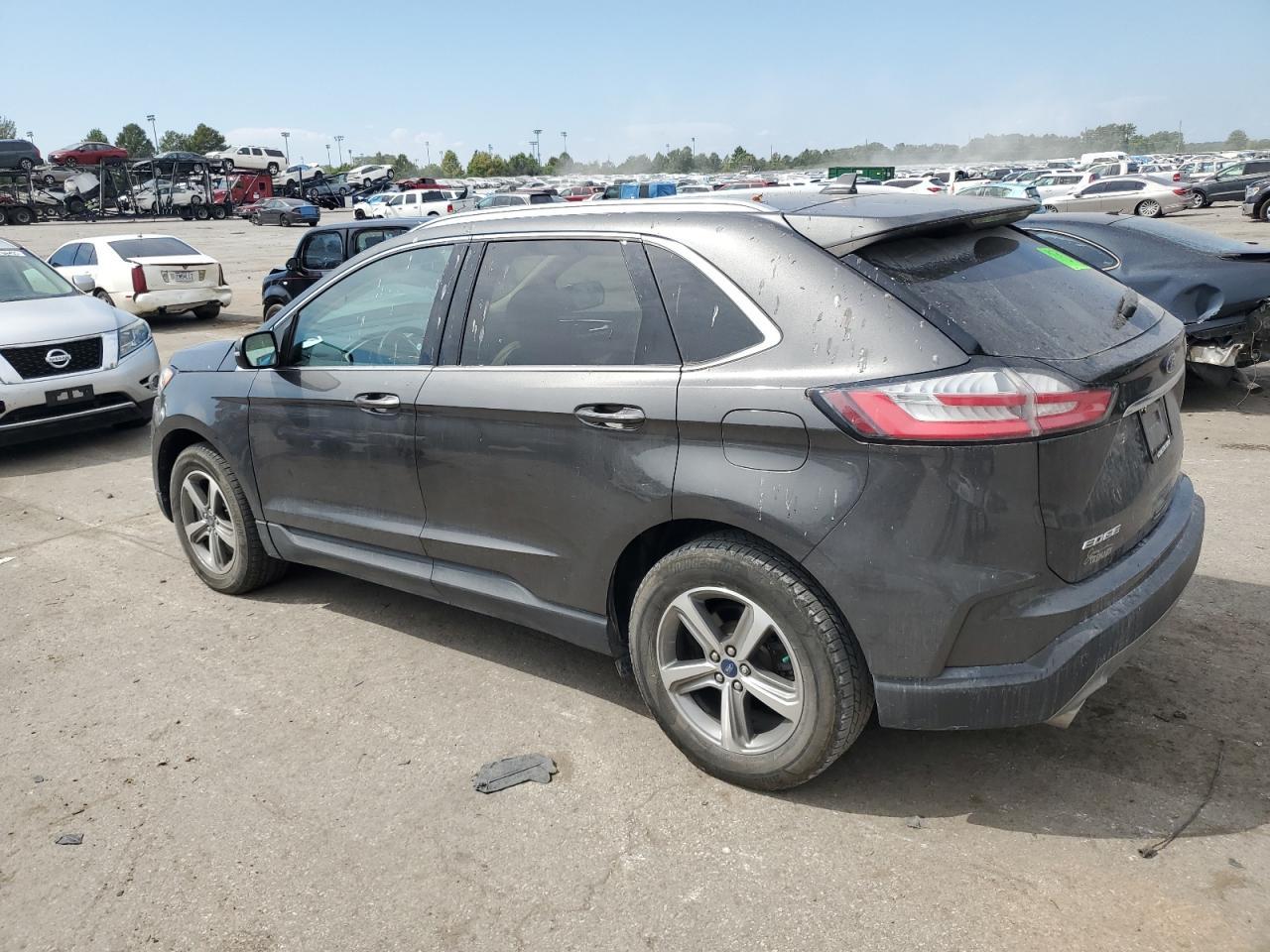 2019 Ford Edge Sel - Фото 2