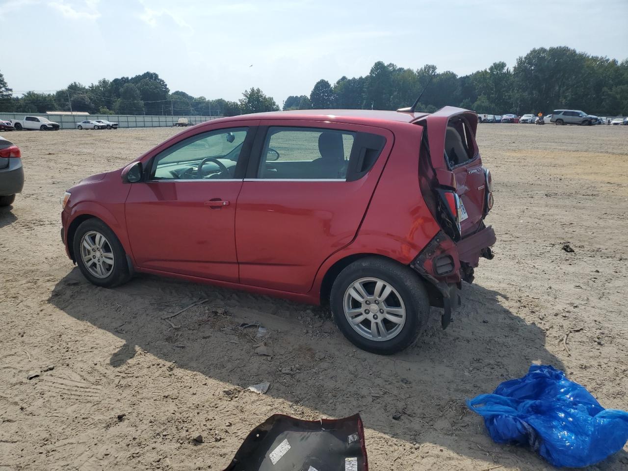 2014 Chevrolet Sonic Lt - Фото 2