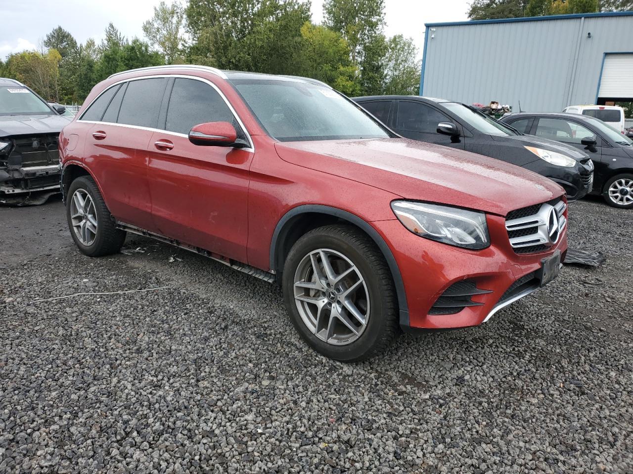 2018 Mercedes-Benz Glc 300 4Matic - Фото 4