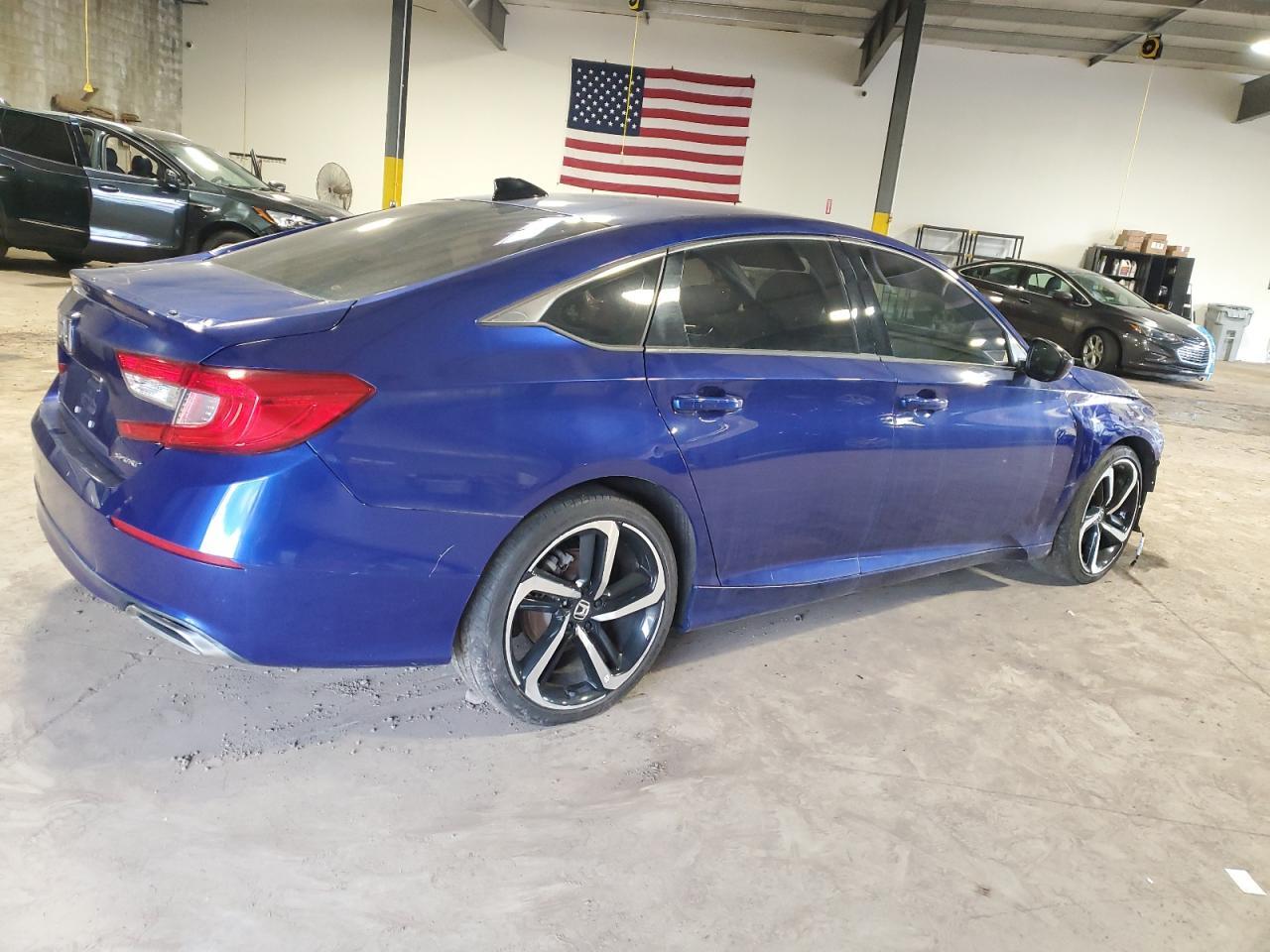 2021 Honda Accord Sport - Фото 3