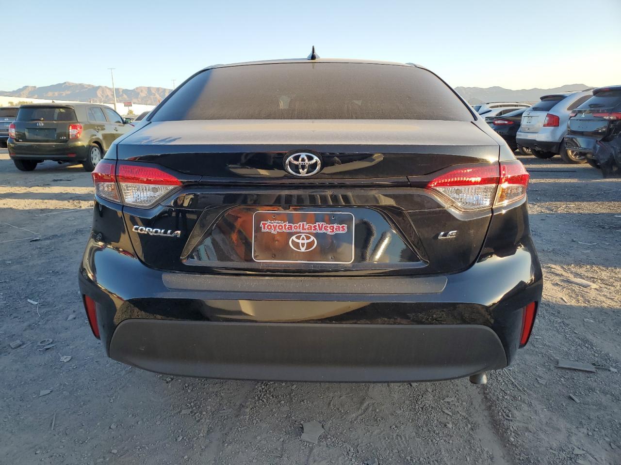 2025 Toyota Corolla Le - Фото 6