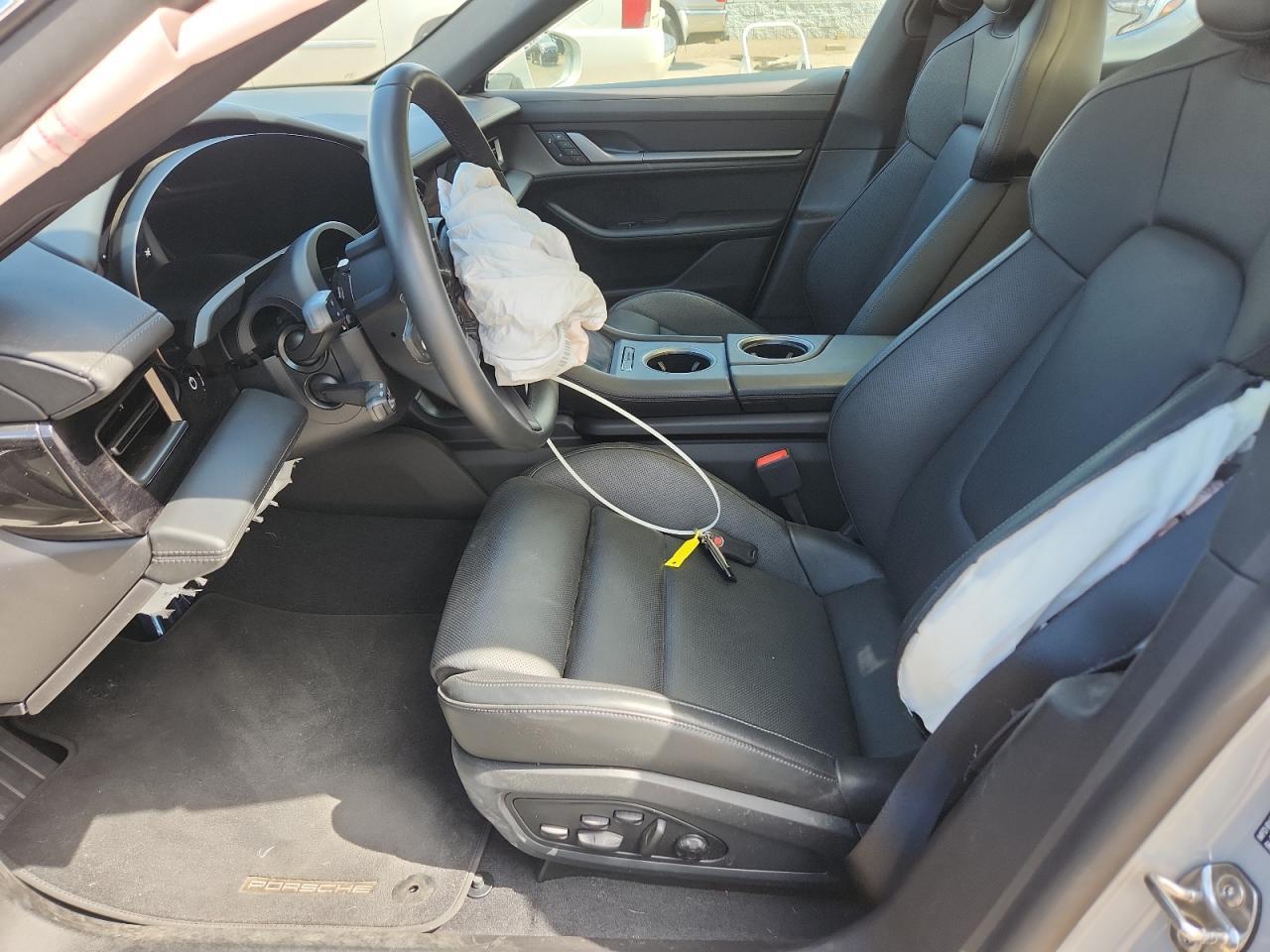 2025 Porsche Taycan 4S - Фото 7