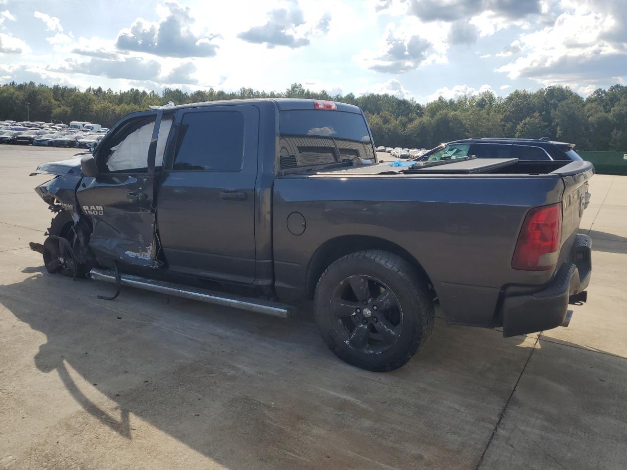 2016 Ram 1500 St - Image 2