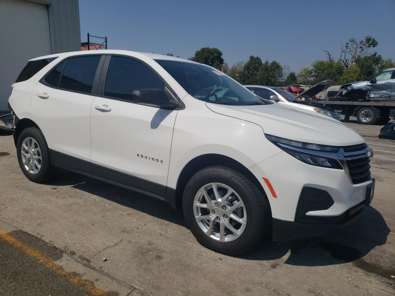 2024 Chevrolet Equinox Ls - Image 4