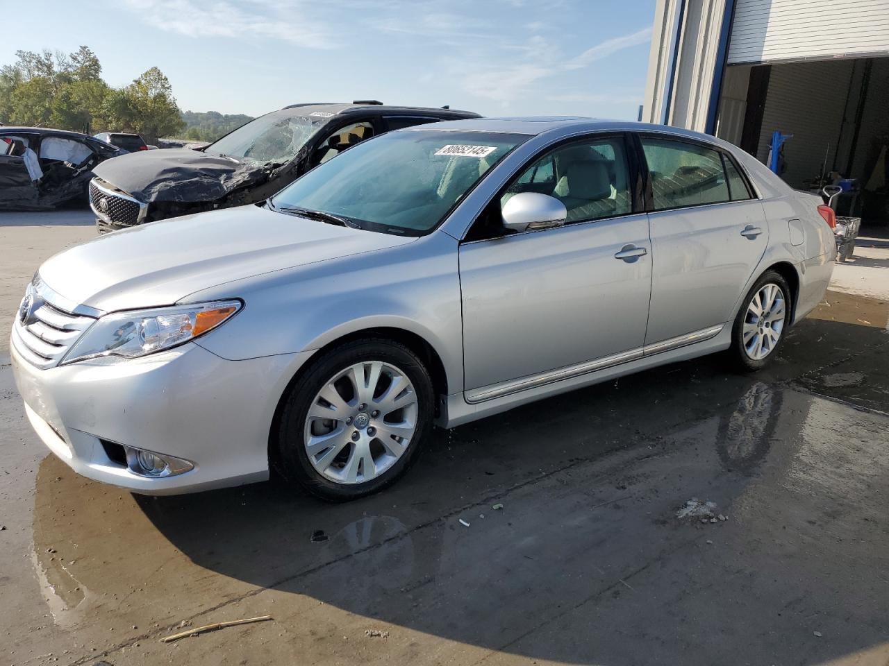2011 Toyota Avalon Base