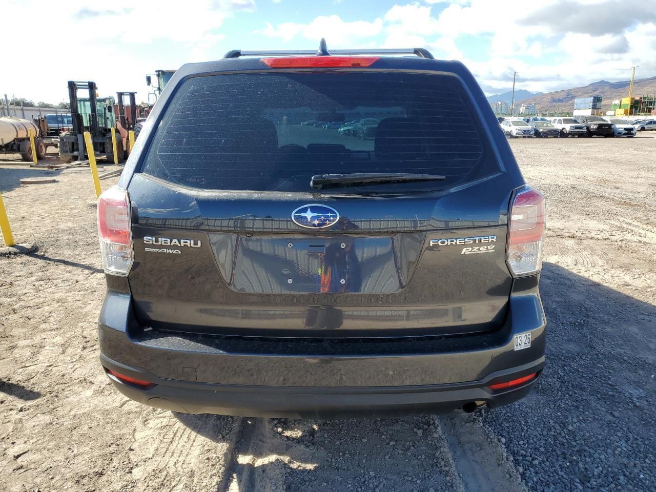 2017 Subaru Forester 2.5I - Фото 6