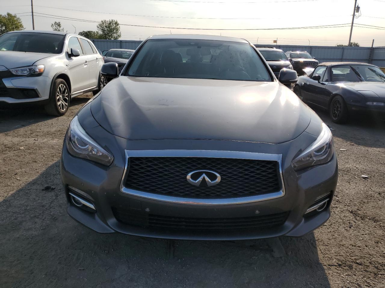 2016 Infiniti Q50 Hybrid - Фото 5