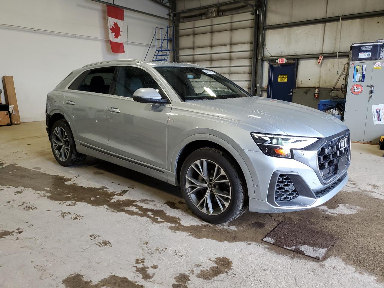 2025 Audi Q8 Progressiv - Фото 4