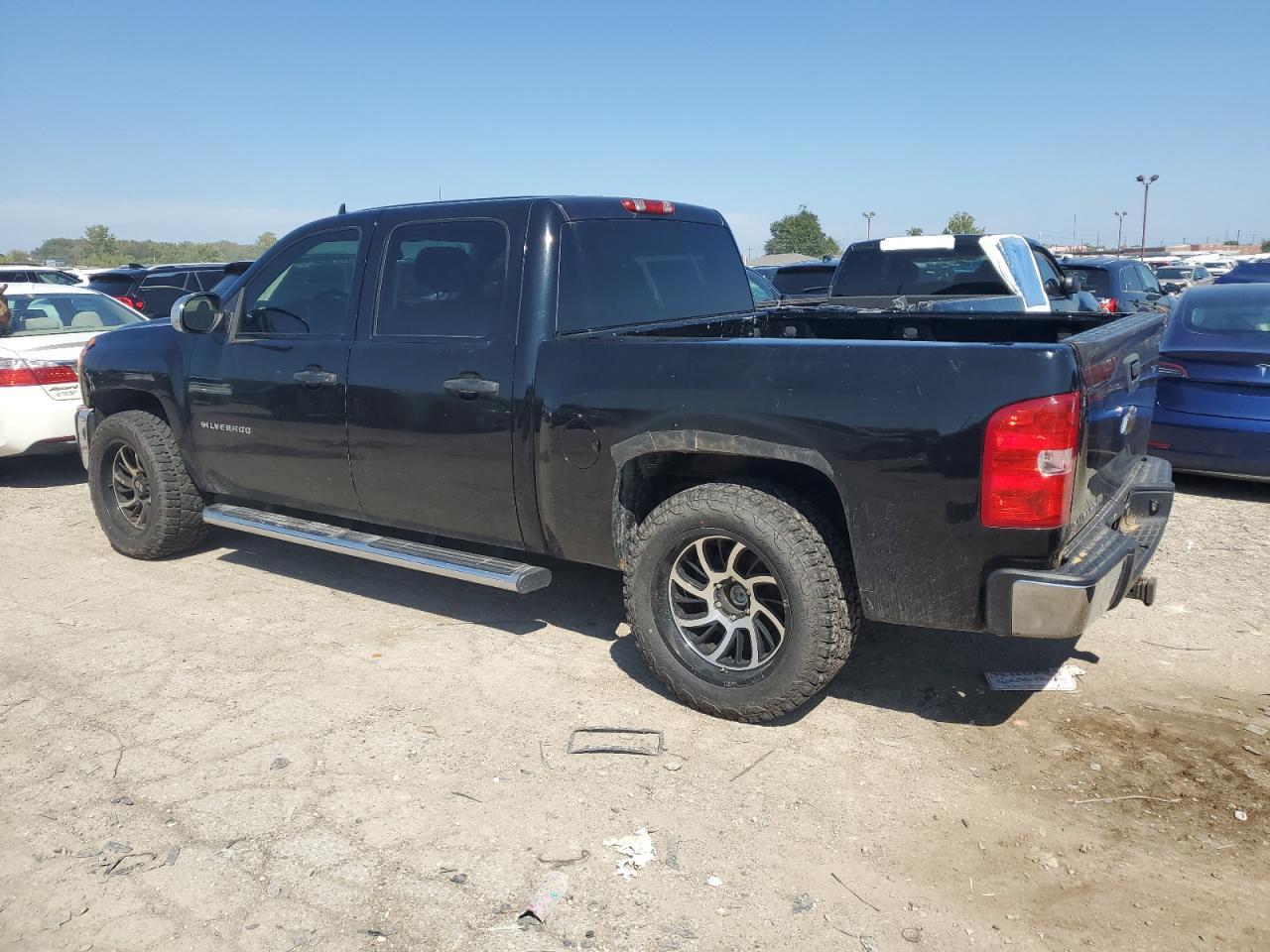 2012 Chevrolet Silverado C1500 Ls - Image 2