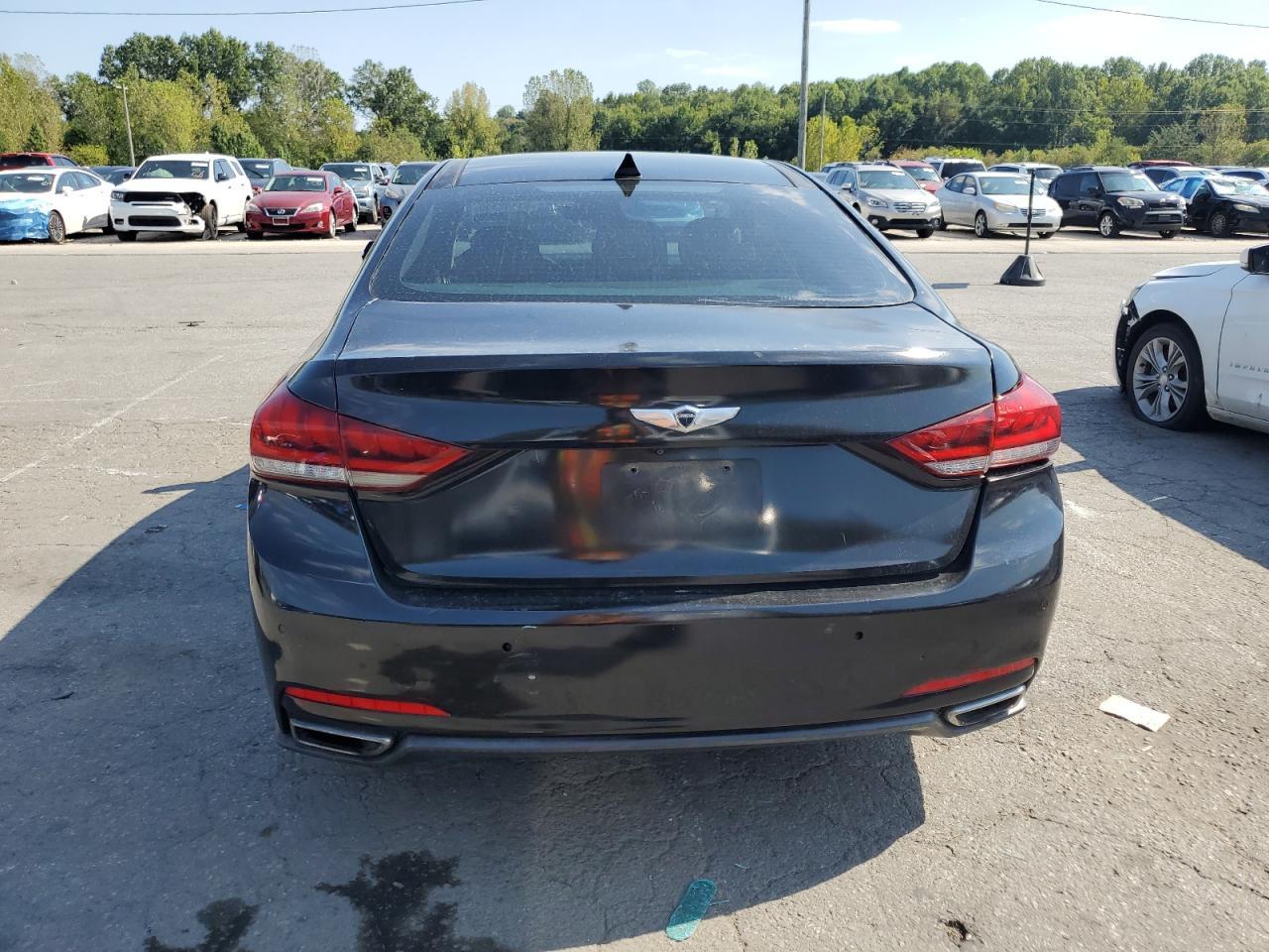 2015 Hyundai Genesis 3.8L - Фото 6