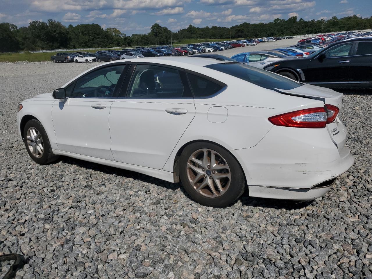 2014 Ford Fusion Se - Фото 2