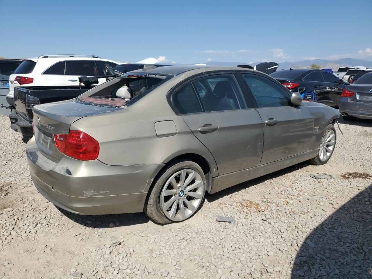 2011 BMW 328 Xi - Фото 3