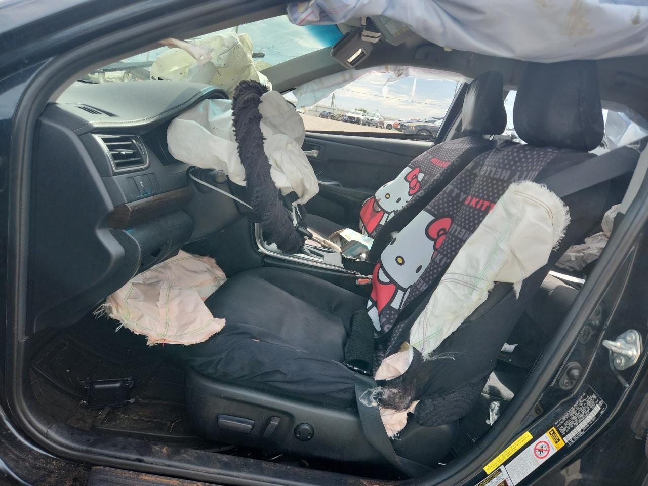 2016 Toyota Camry Le - Image 7