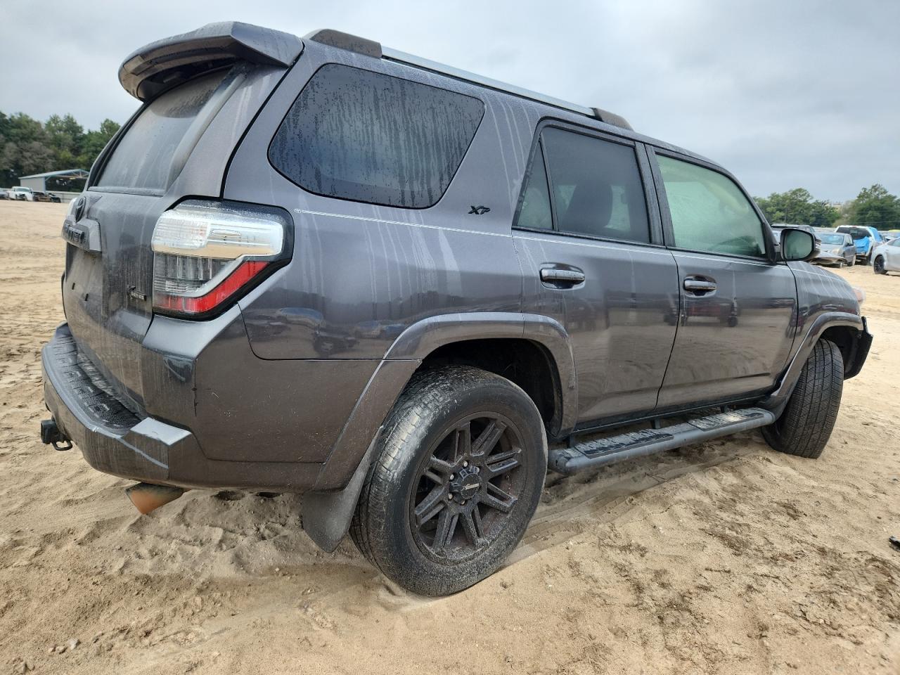 2021 Toyota 4Runner Sr5/Sr5 Premium - Image 3
