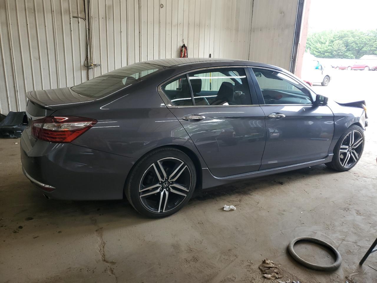 2017 Honda Accord Sport - Фото 3