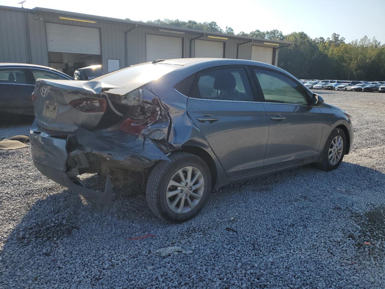 2019 Hyundai Accent Se - Фото 3