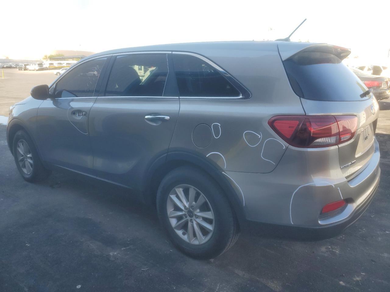 2019 Kia Sorento L - Фото 2