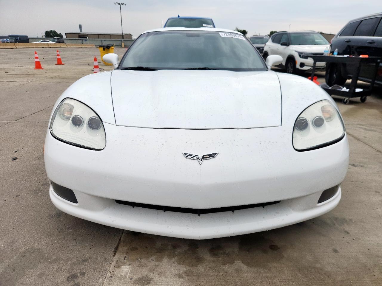 2011 Chevrolet Corvette - Фото 5