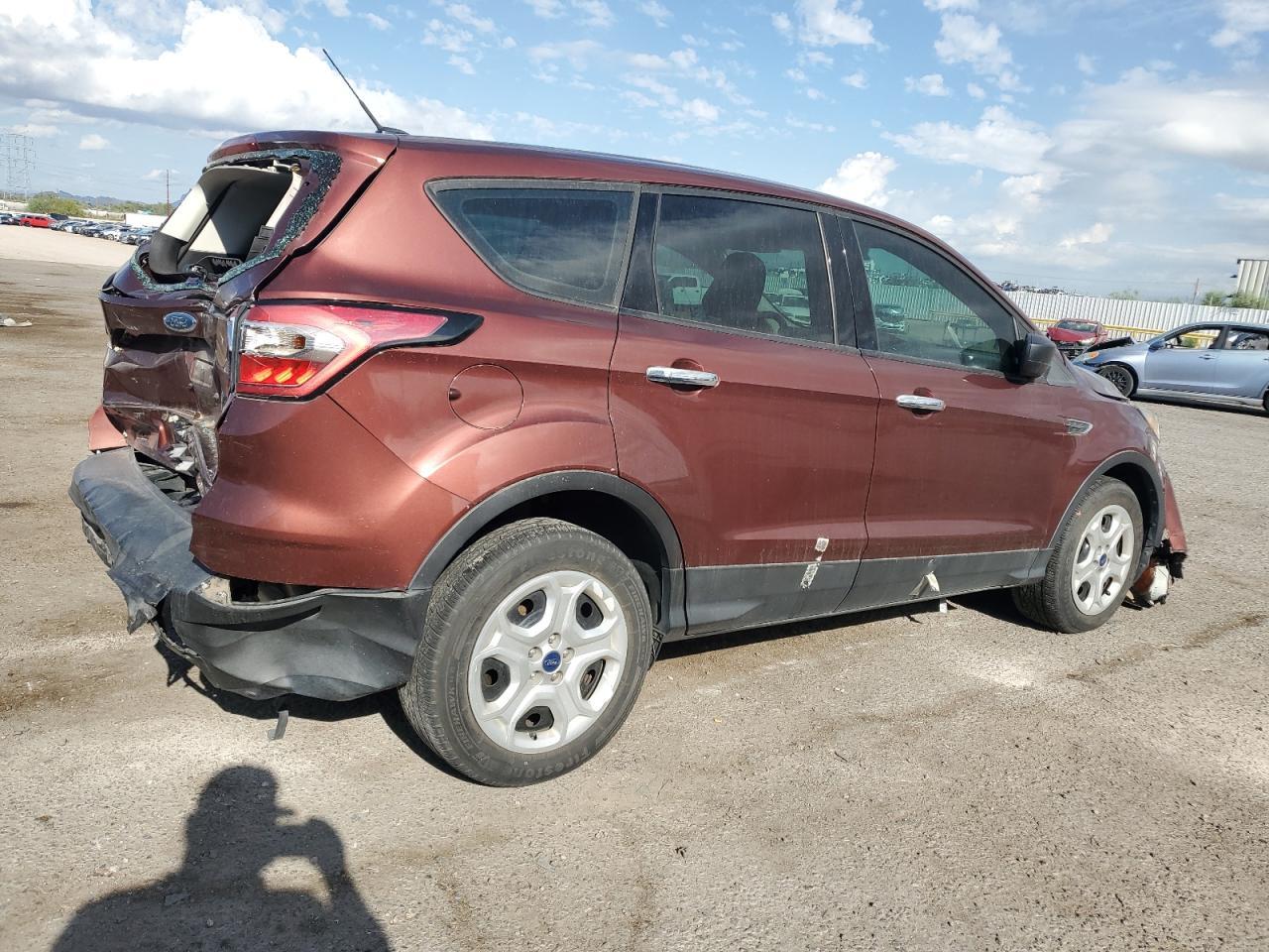 2018 Ford Escape S - Фото 3