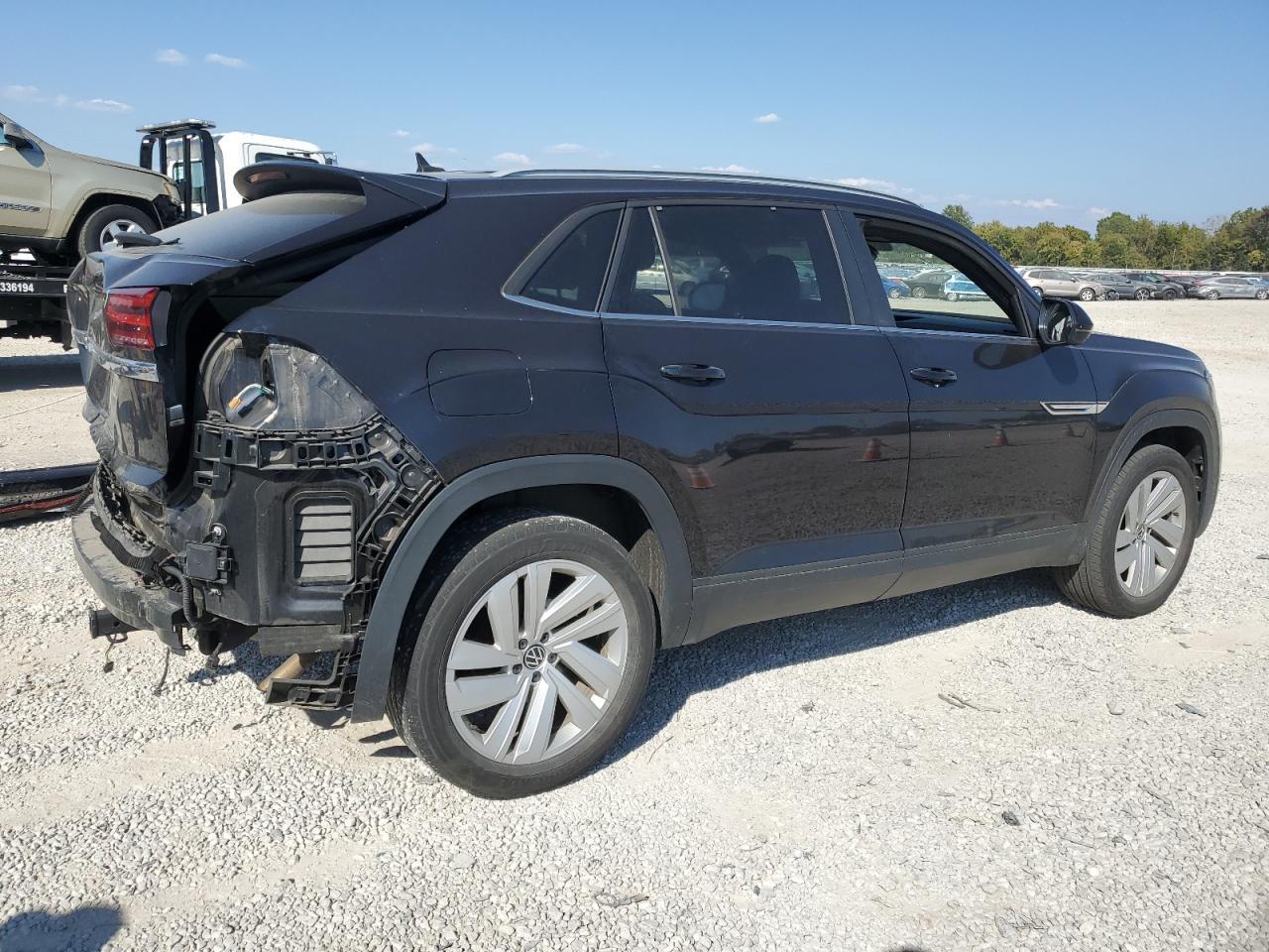 2021 Volkswagen Atlas Cross Sport Se - Фото 3