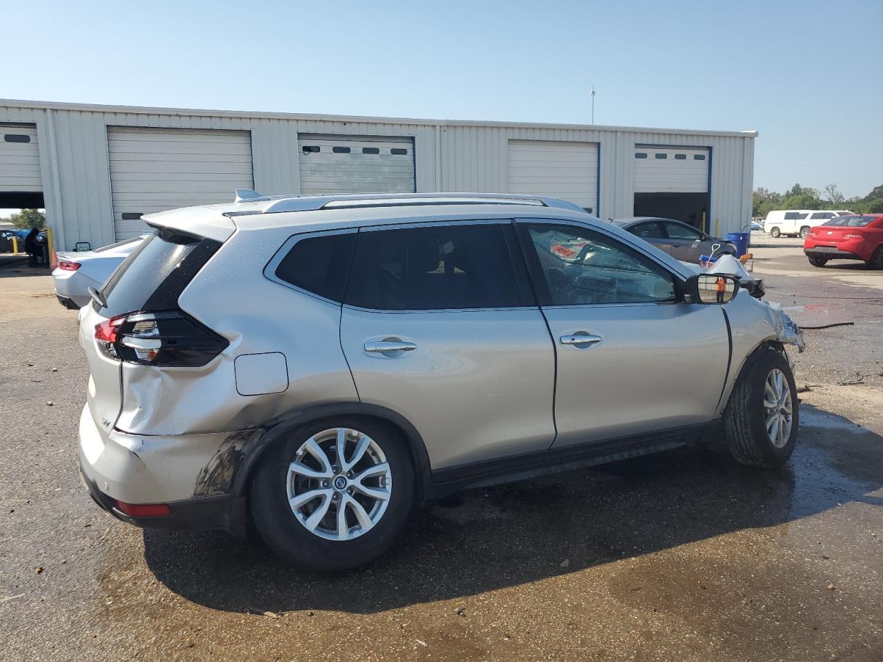 2019 Nissan Rogue S - Фото 3