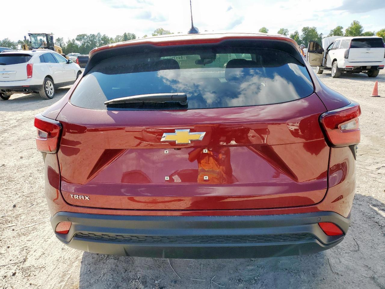 2024 Chevrolet Trax Ls - Фото 6