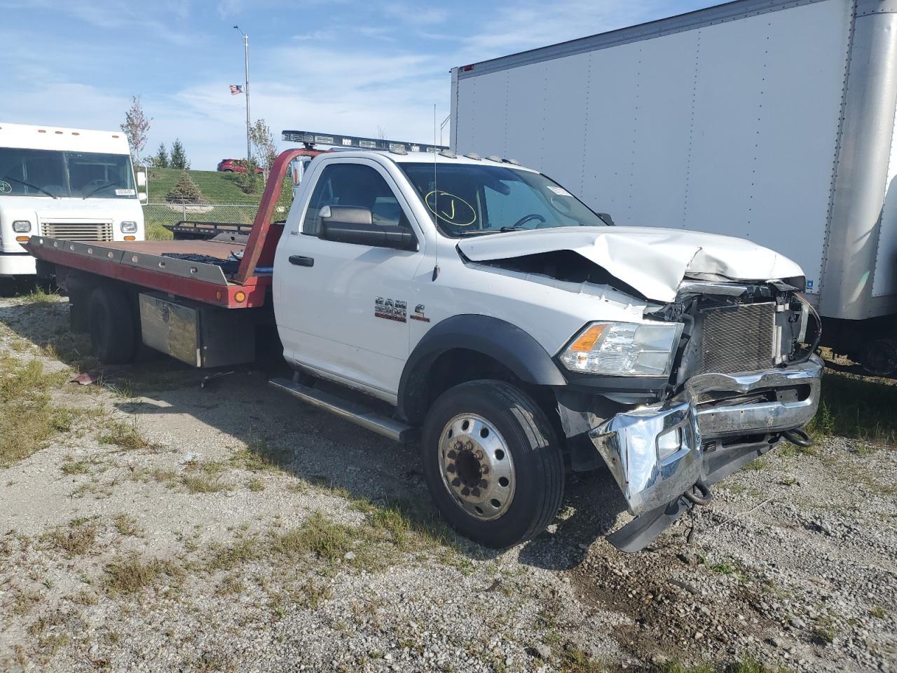 2018 Ram 5500 - Image 4