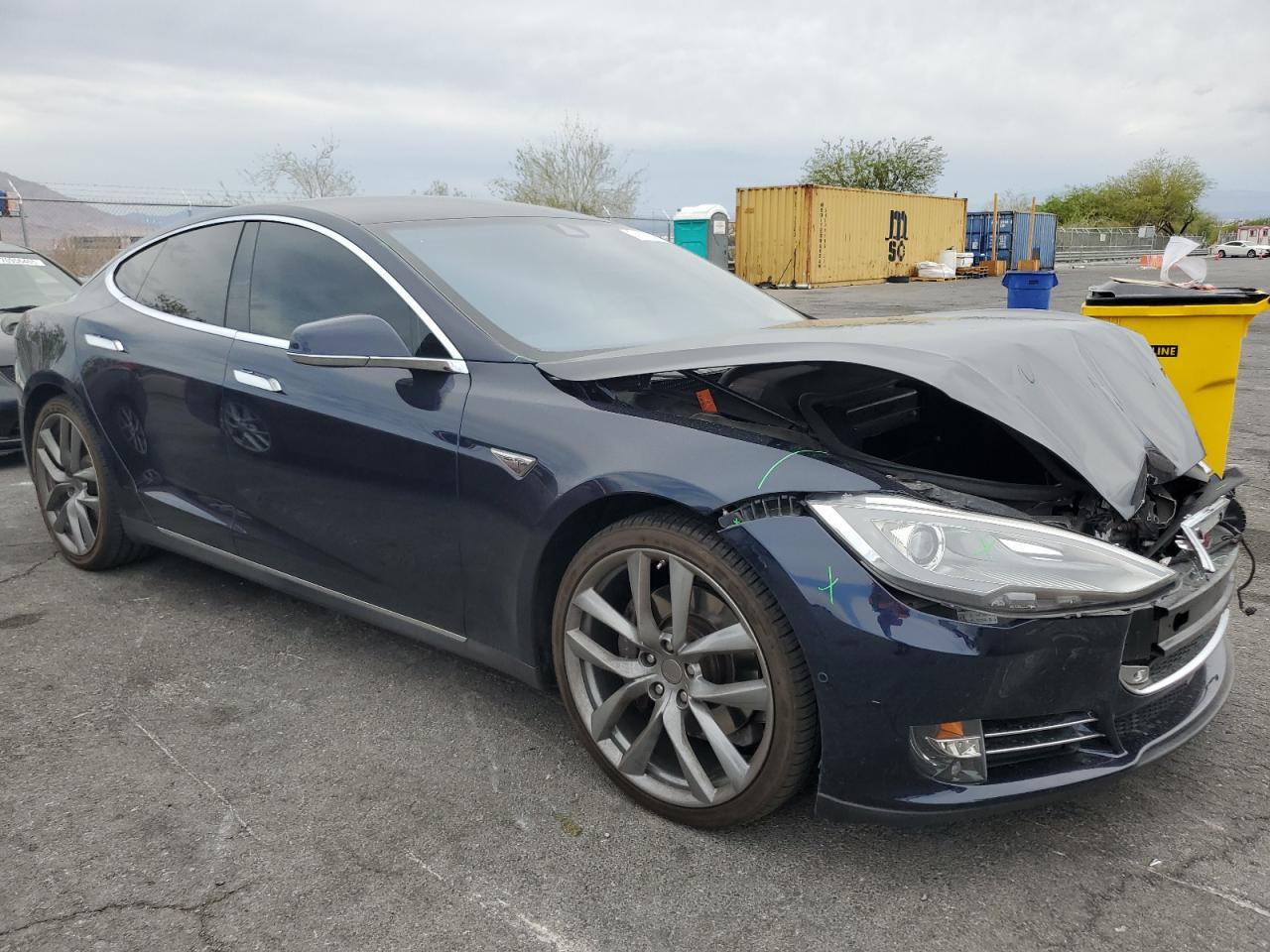 2014 Tesla Model S - Image 4