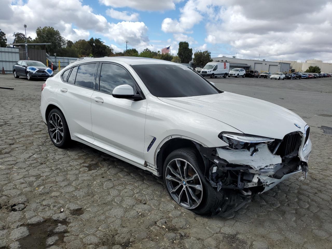 2019 BMW X4 xDrive30I - Image 4