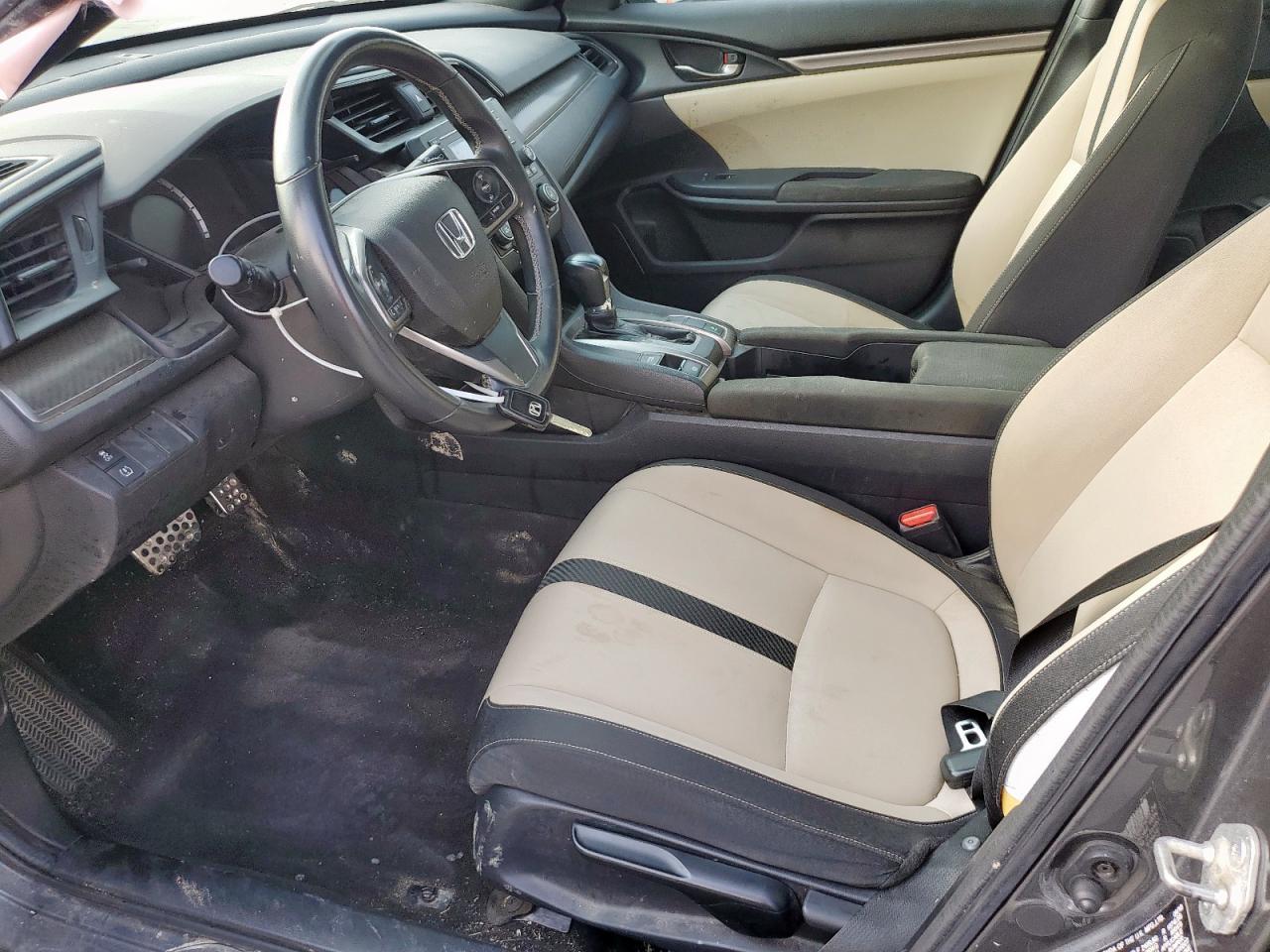 2018 Honda Civic Sport - Фото 7