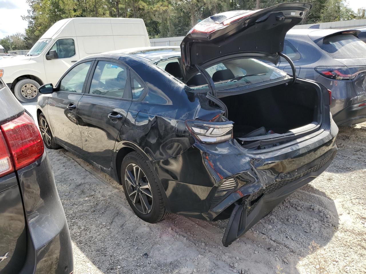 2023 Kia Forte Lx - Фото 2