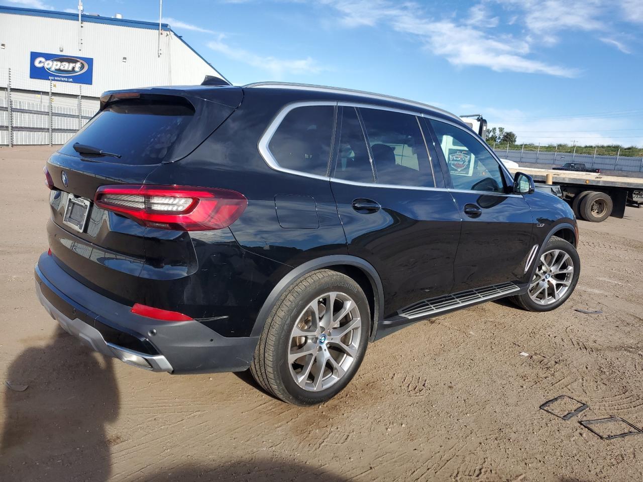 2023 BMW X5 xDrive45E - Фото 3
