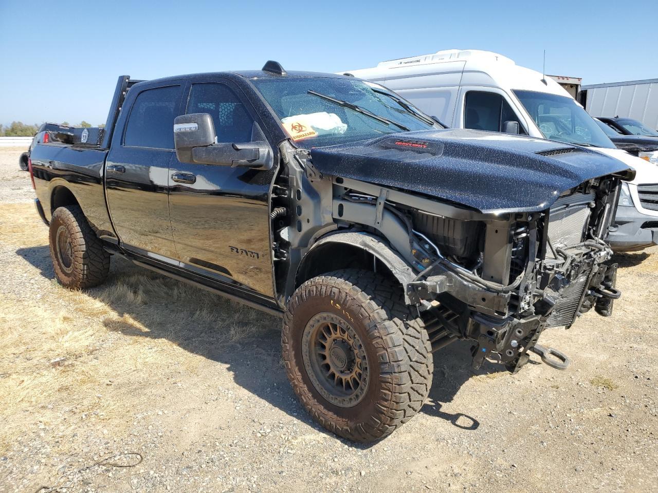 2025 Ram 2500 Laramie - Фото 4