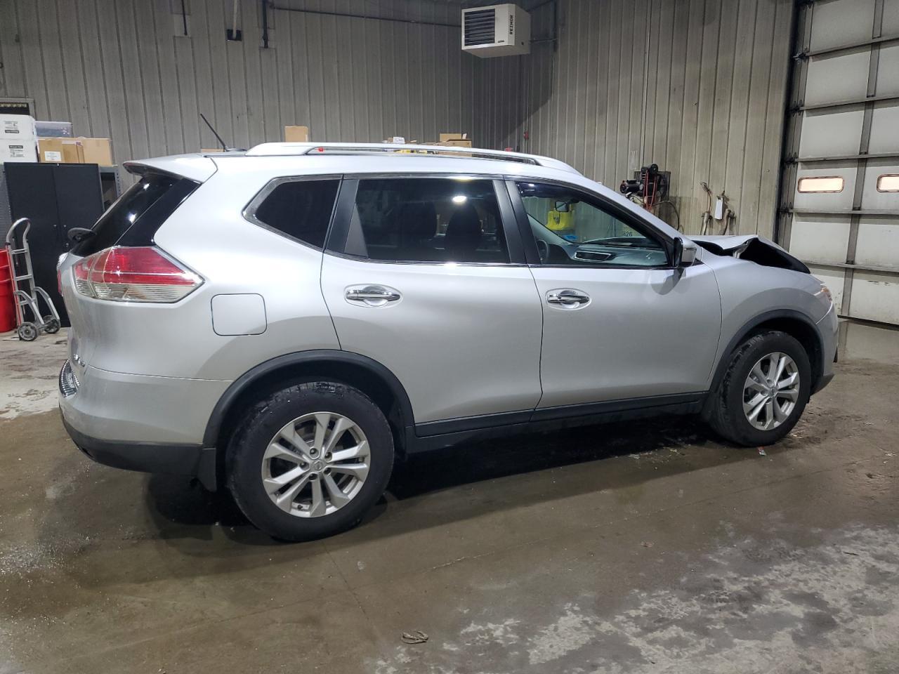 2016 Nissan Rogue S - Фото 3