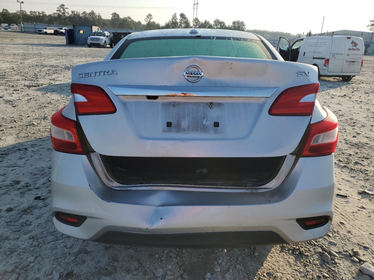 2019 Nissan Sentra S - Image 6