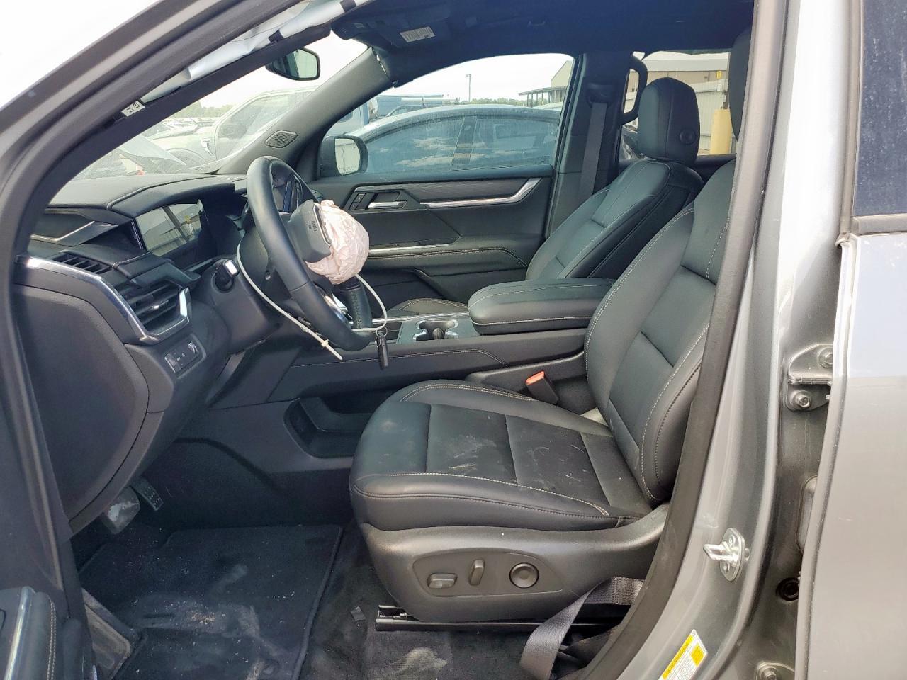 2025 GMC Acadia Elevation - Фото 7