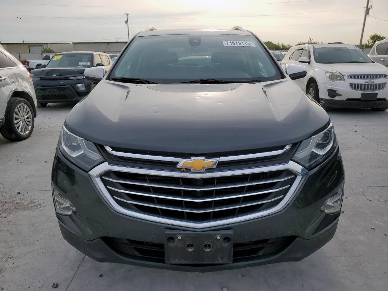 2020 Chevrolet Equinox Premier - Image 5