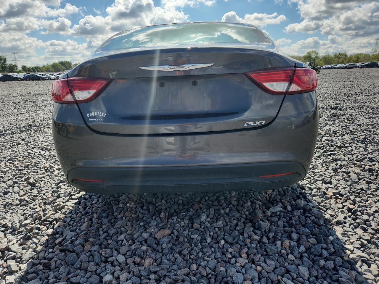 2016 Chrysler 200 Lx - Image 6