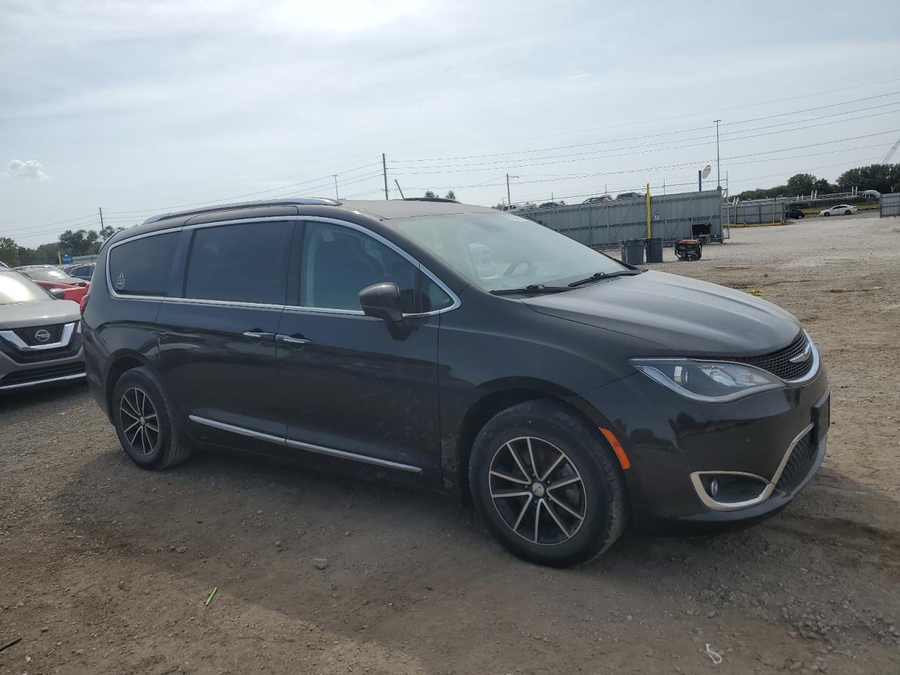 2020 Chrysler Pacifica Touring L - Фото 4